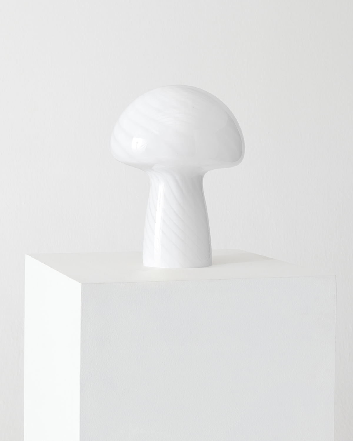 Mushroom Table Lamp Brightech