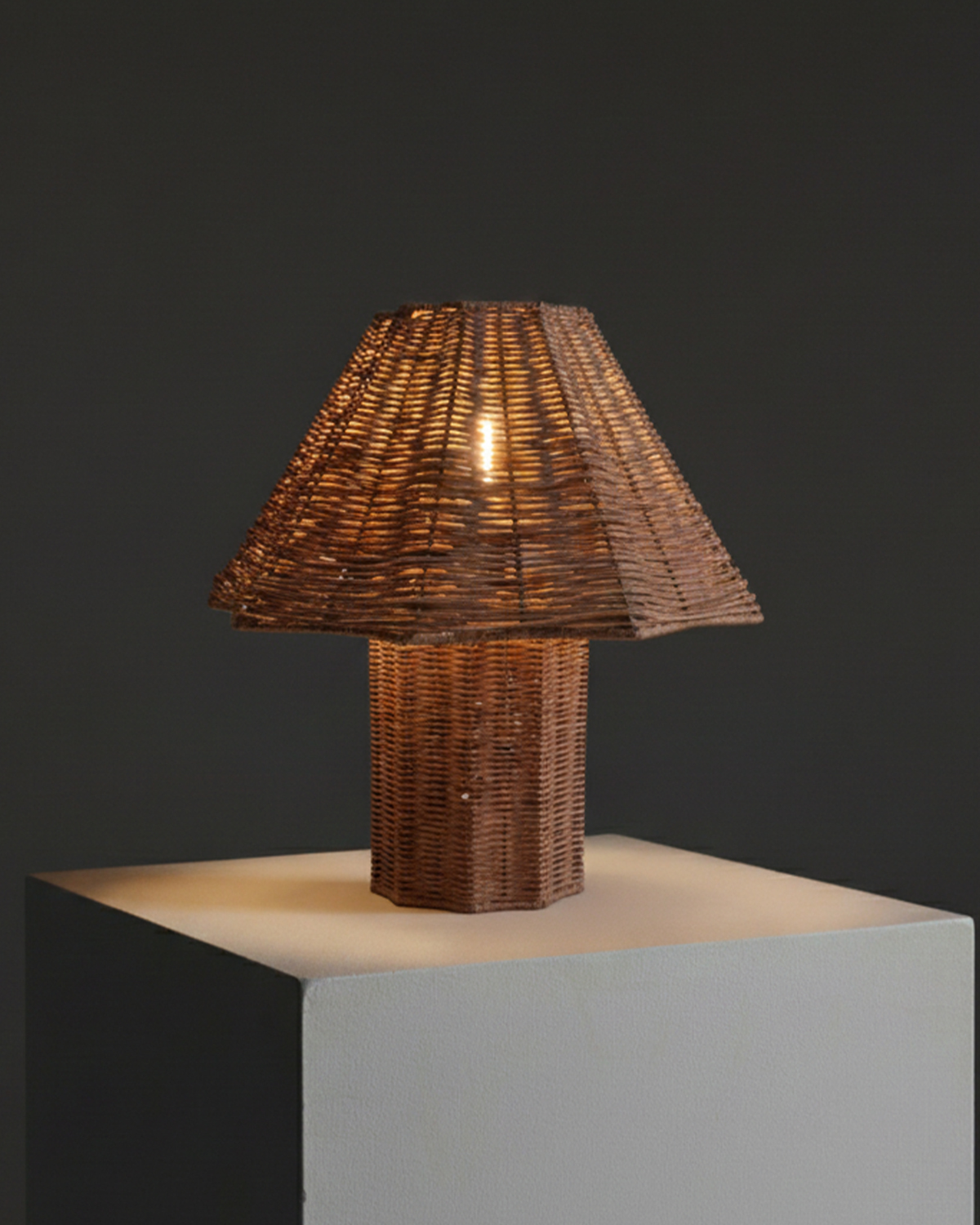 Leon Table Lamp