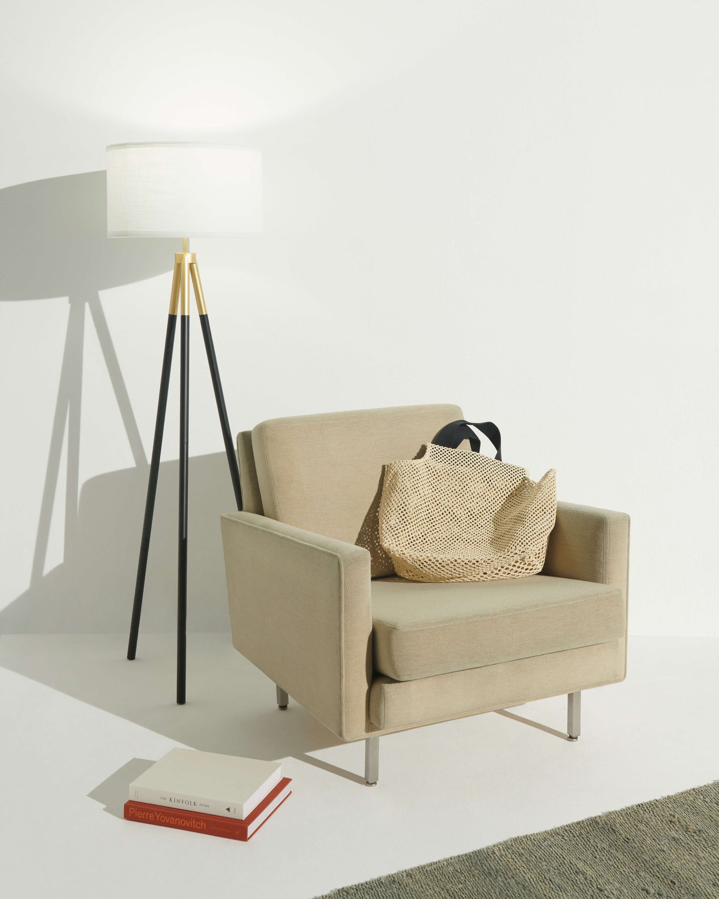 Levi Floor Lamp