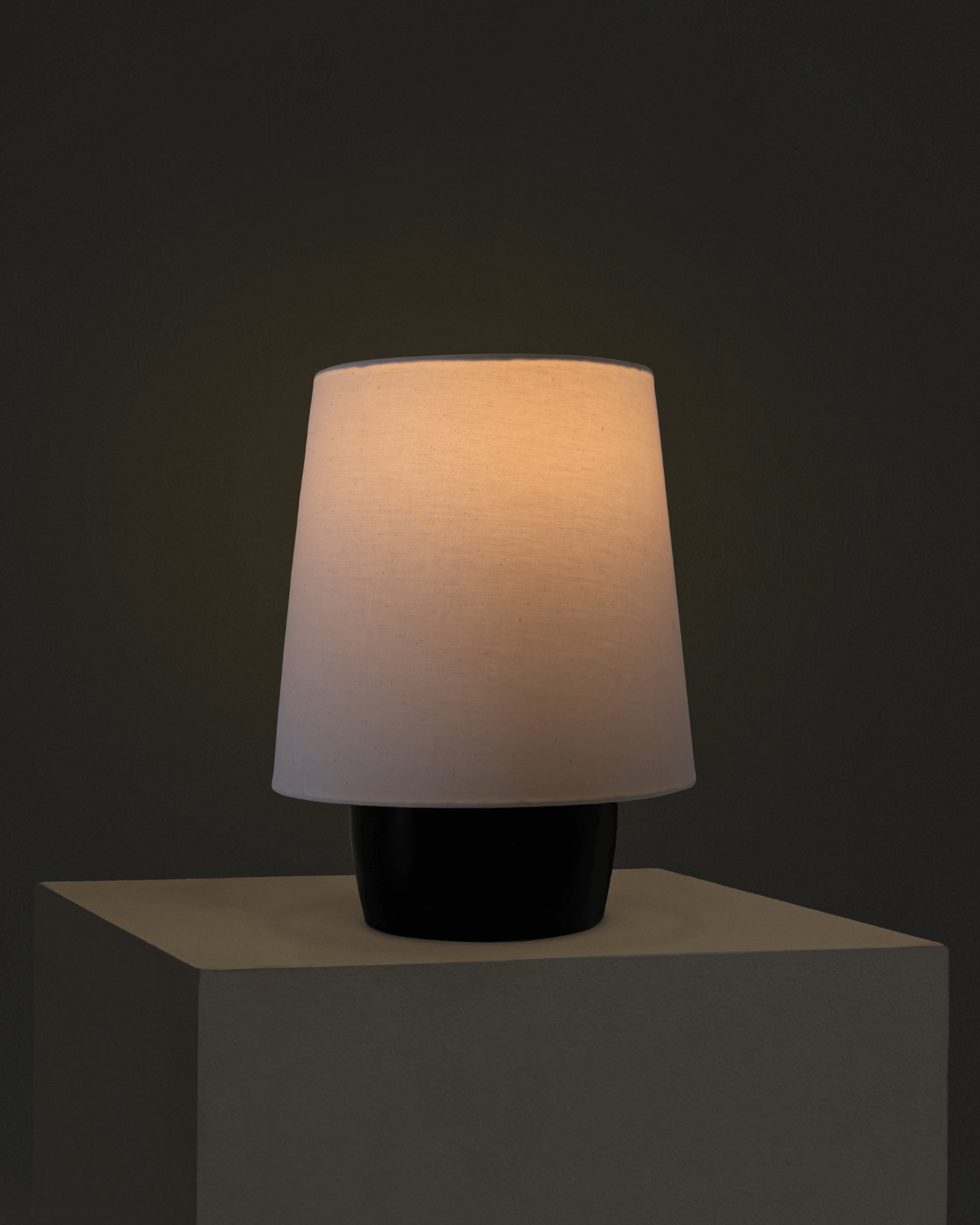 Dan Table Lamp