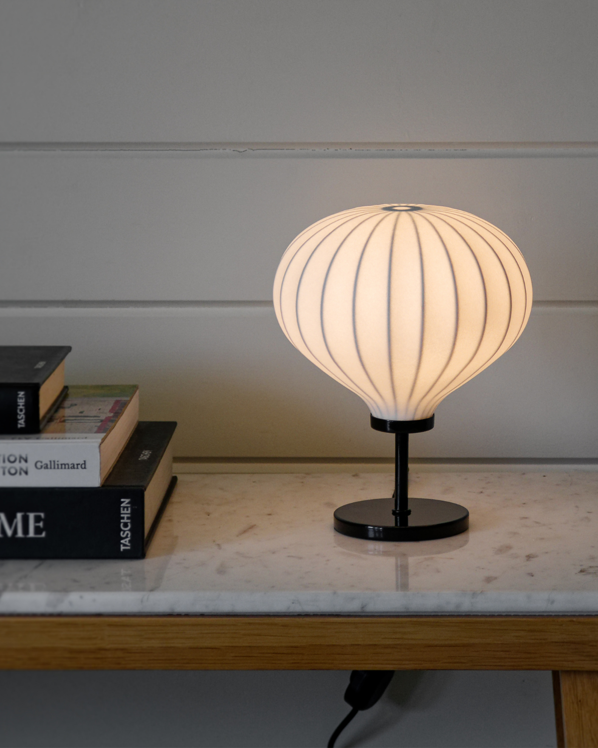 Nimbus Table Lamp