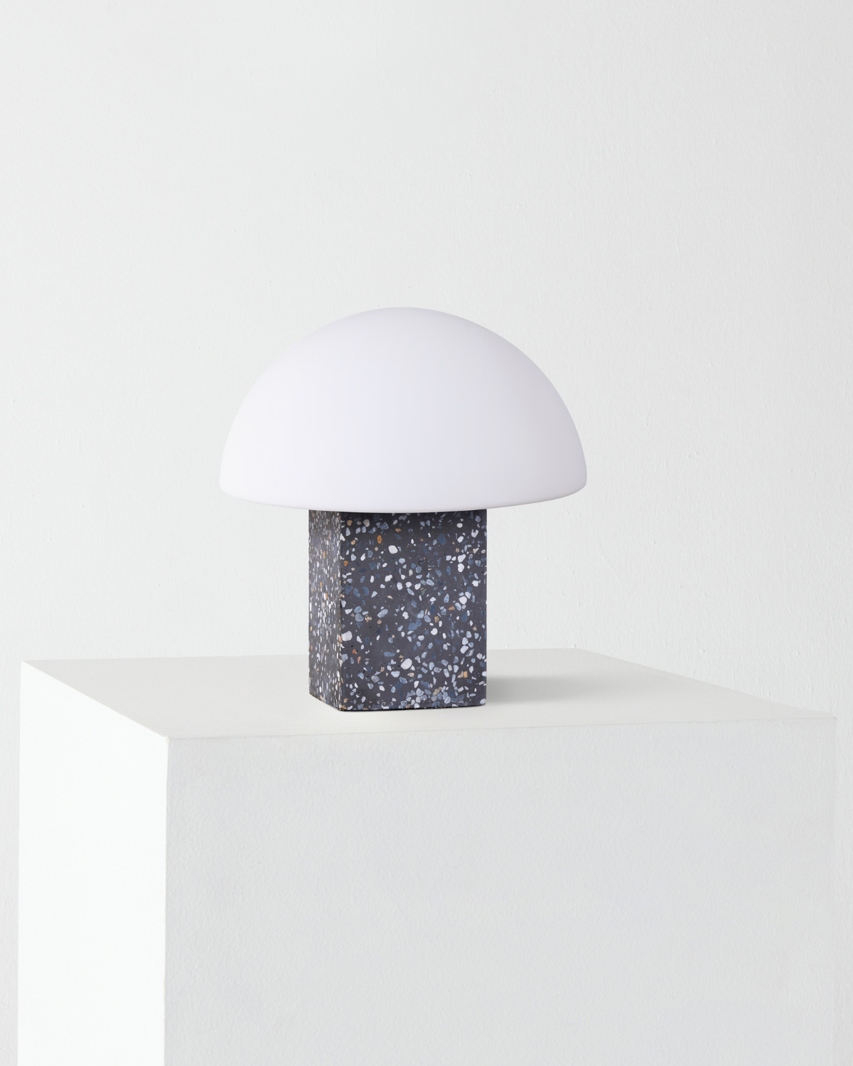 Gavin Table Lamp