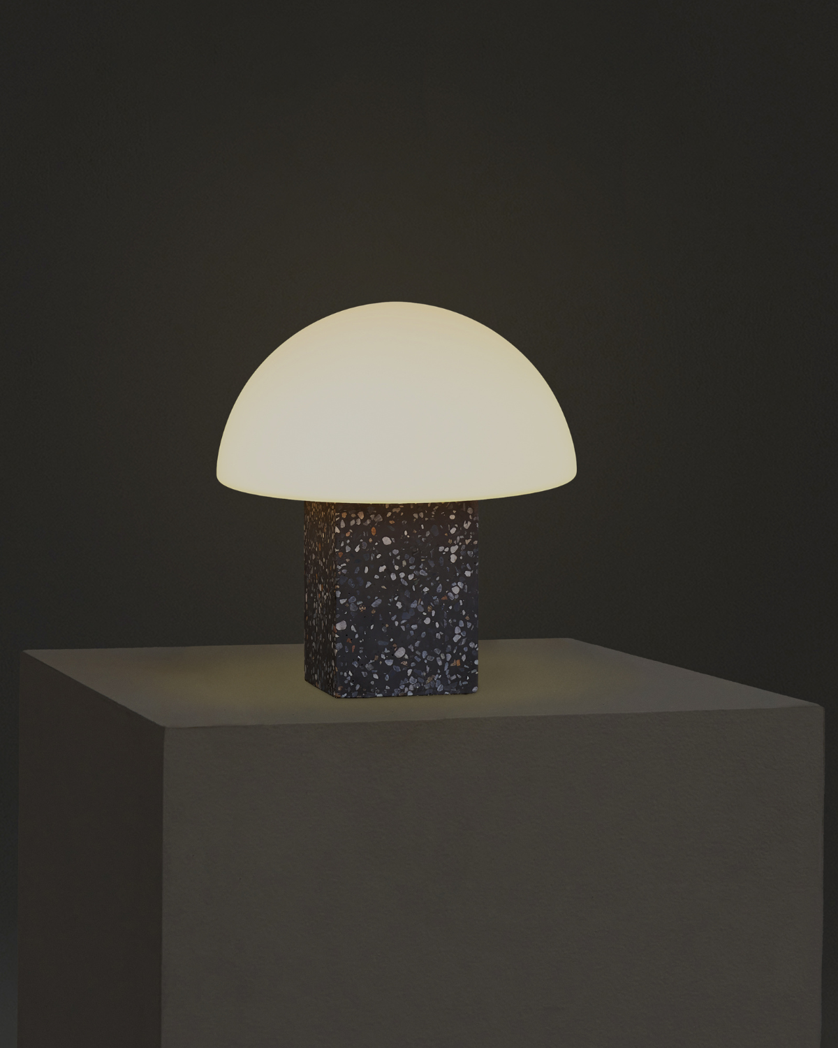 Gavin Table Lamp
