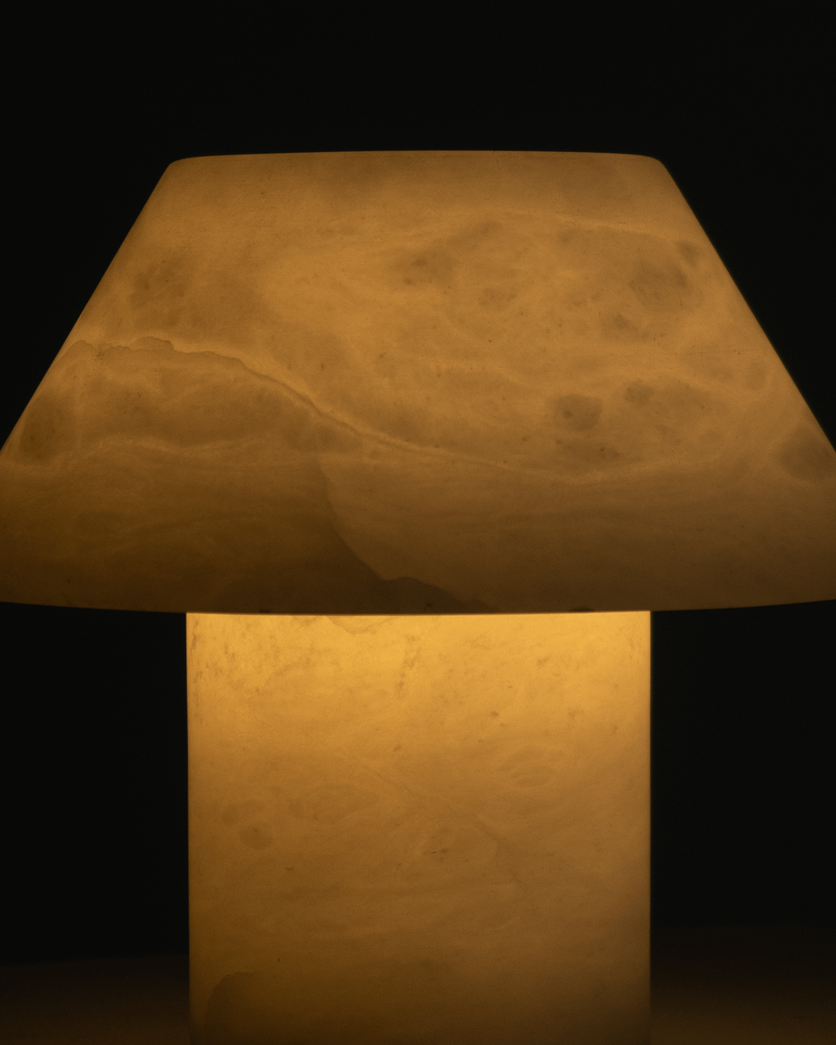 Brightech Alora Desk Lamp - Thumbnail 4