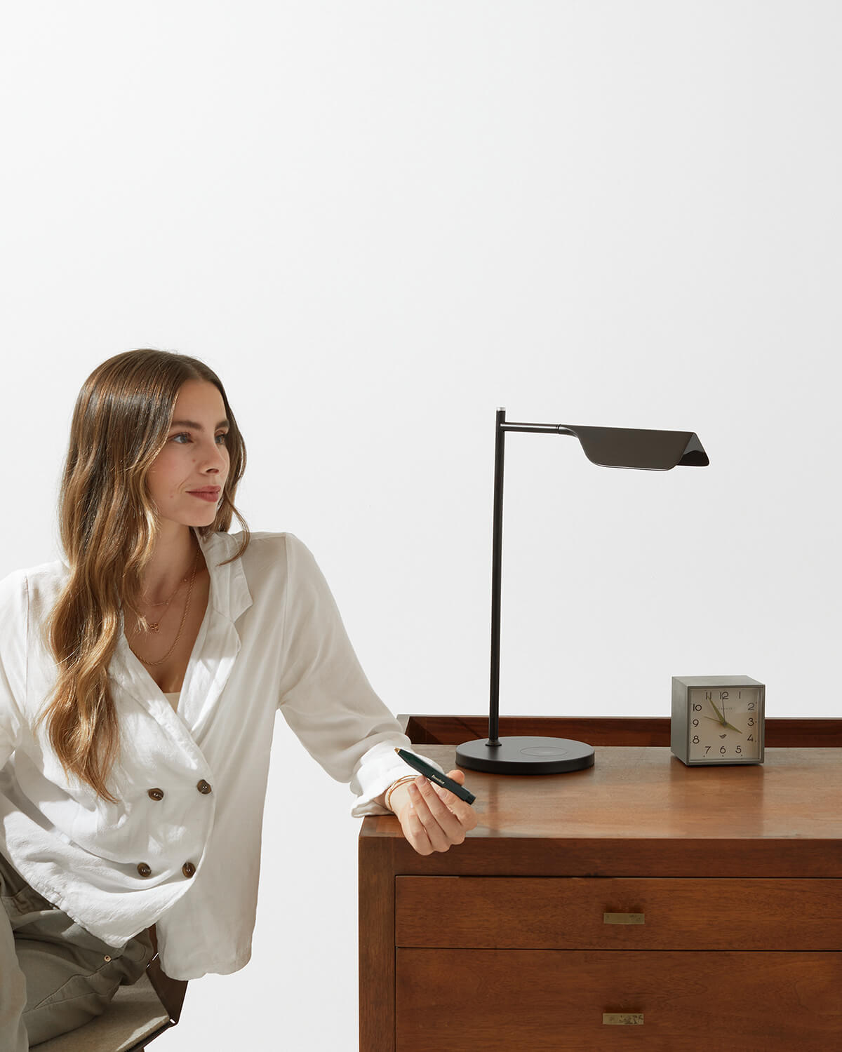 Leaf Pharmacy Desk Lamp Wireless Charging Station Brightech